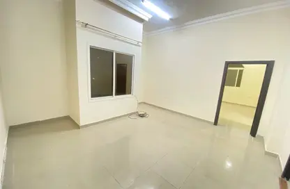 شقة - غرفة نوم - 1 حمام للايجار في فلل عين خالد - عين خالد - الدوحة