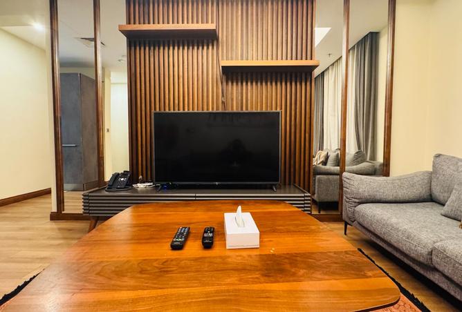 985276 - Property Image 3