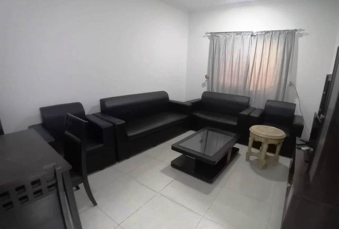 942410 - Property Image 2