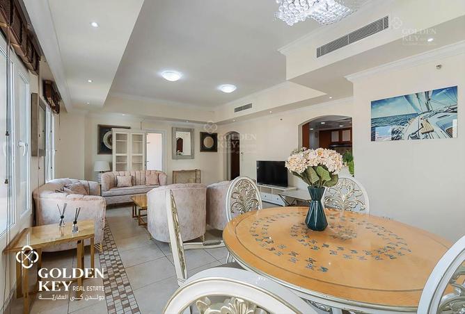 910175 - Property Image 2