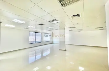Office Space - Studio - 2 Bathrooms for rent in Al Mana Tower - C-Ring Road - Al Sadd - Doha