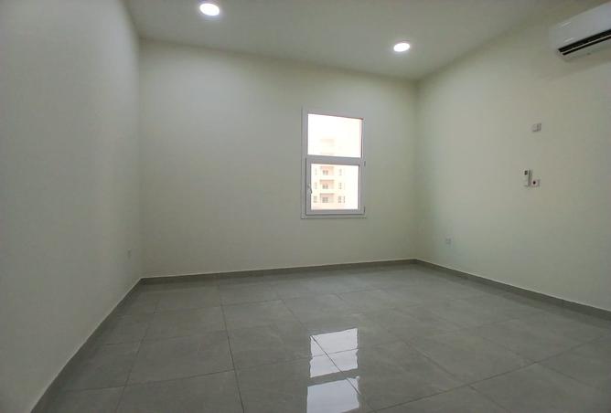 938607 - Property Image 2