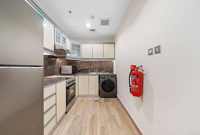 964087 - Property Image 2