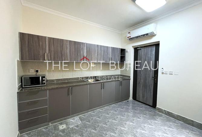 956258 - Property Image 2