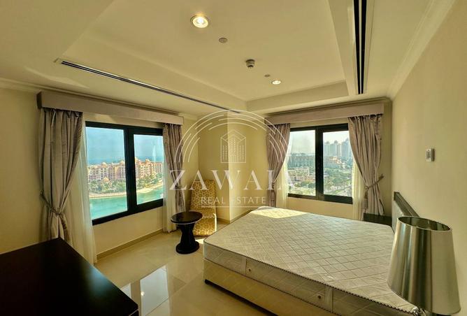 983688 - Property Image 2