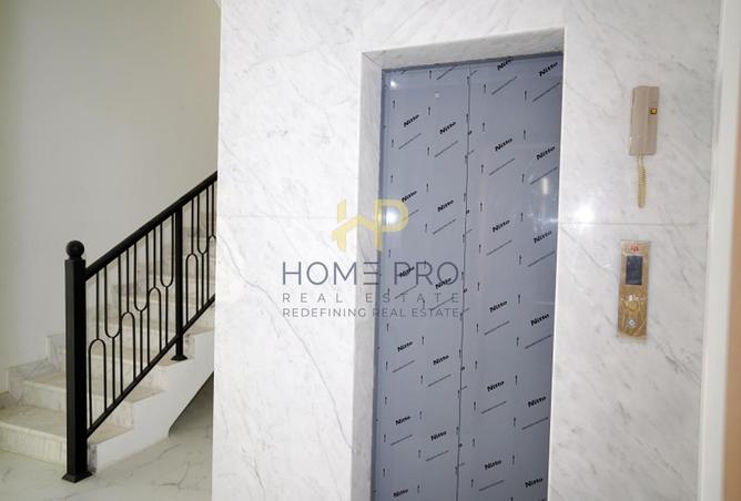 900460 - Property Image 3