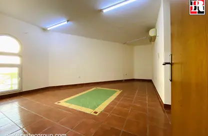 Apartment - 1 Bedroom - 2 Bathrooms for rent in Old Airport Road - Old Airport Road - Doha