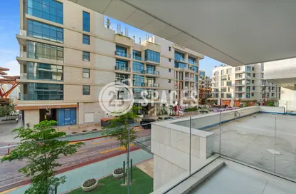 Apartment - 1 Bedroom - 2 Bathrooms for rent in Gewan Island - The Pearl Island - Doha