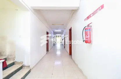 سكن عمال - استوديو - 8 حمامات للايجار في المنطقة الصناعية 2 - المنطقة الصناعية - المنطقة الصناعية - الدوحة