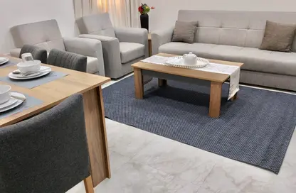 Apartment - 2 Bedrooms - 2 Bathrooms for rent in Street 871 - Al Duhail South - Al Duhail - Doha