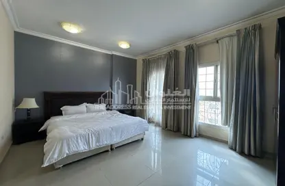 شقة - 2 غرف نوم - 2 حمامات للايجار في 24 راستيك - شارع الكنانة - السد - الدوحة