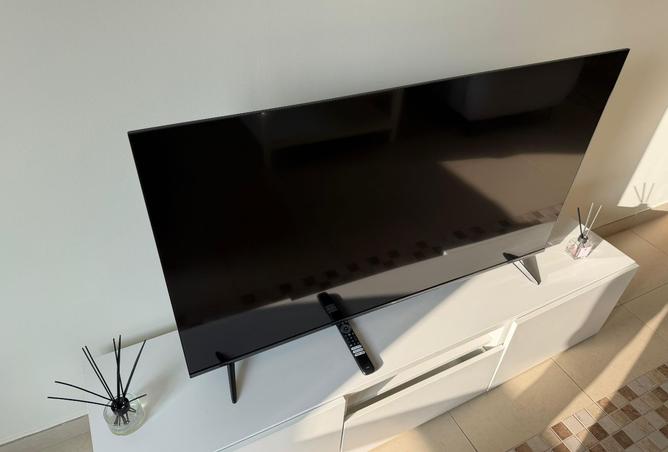 989644 - Property Image 3