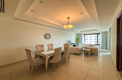 Apartment - 2 Bedrooms - 2 Bathrooms for rent in Tuscan Tower - Porto Arabia - The Pearl Island - Doha