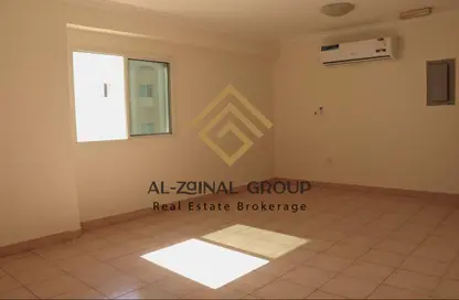 Apartment - 2 Bedrooms - 2 Bathrooms for rent in Al Sadd Road - Al Sadd - Doha Apartment - 2 Bedrooms - 2 Bathrooms for rent in Al Sadd Road - Al Sadd - Doha