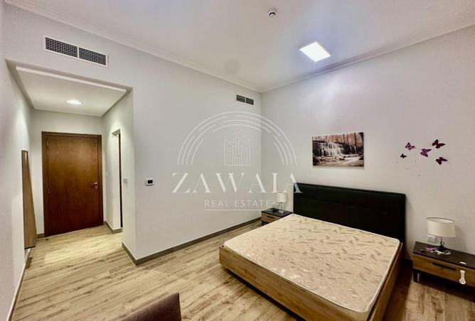 927732 - Property Image 2