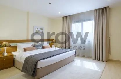Room / Bedroom image for: Apartment - 2 Bedrooms - 3 Bathrooms for rent in Le mirage residence - Fereej Bin Mahmoud - Doha, Image 1