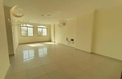 Apartment - 2 Bedrooms - 2 Bathrooms for rent in Al Sadd Road - Al Sadd - Doha