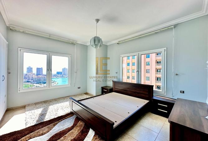 890525 - Property Image 3