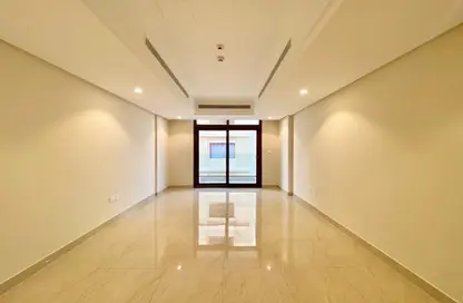 شقة - 3 غرف نوم - 4 حمامات للايجار في فوكس هيلز اي 13 - فوكس هيلز - الوسيل