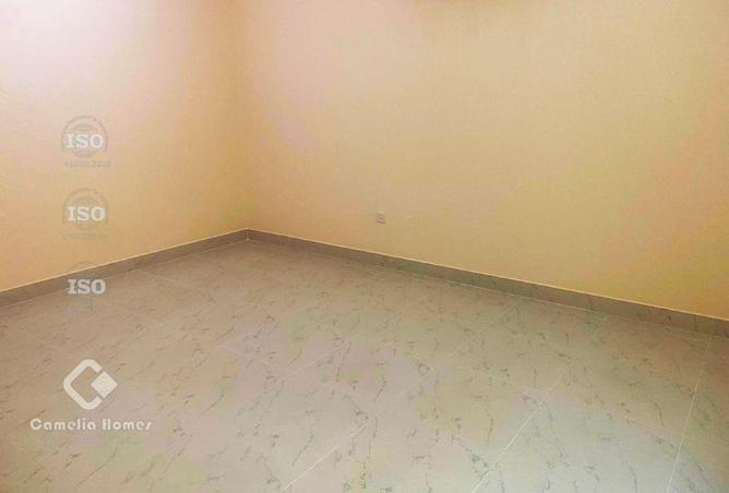 898346 - Property Image 2