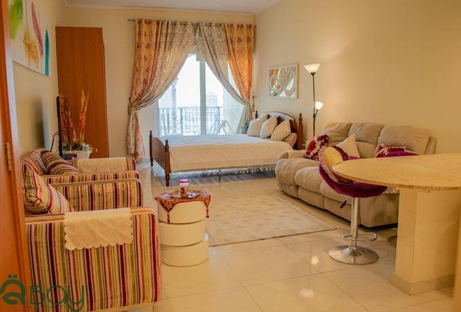 932794 - Property Image 3