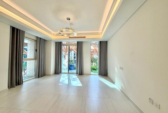 1007129 - Property Image 2