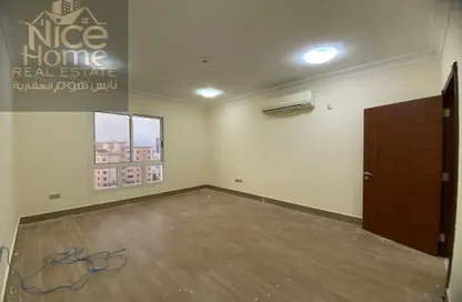Apartment - 2 Bedrooms - 2 Bathrooms for rent in Fereej Bin Mahmoud - Doha