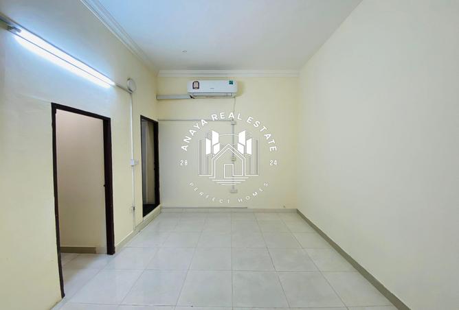 976867 - Property Image 3