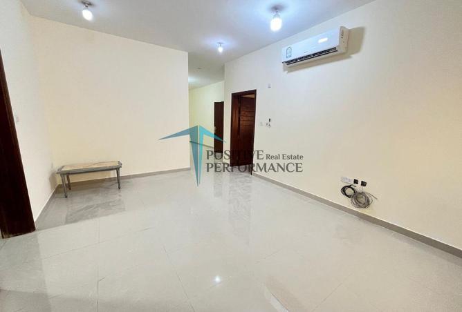 1005870 - Property Image 3