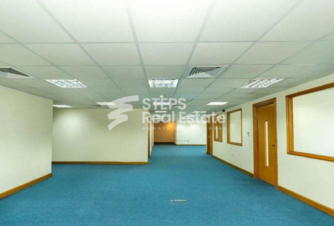 954079 - Property Image 2