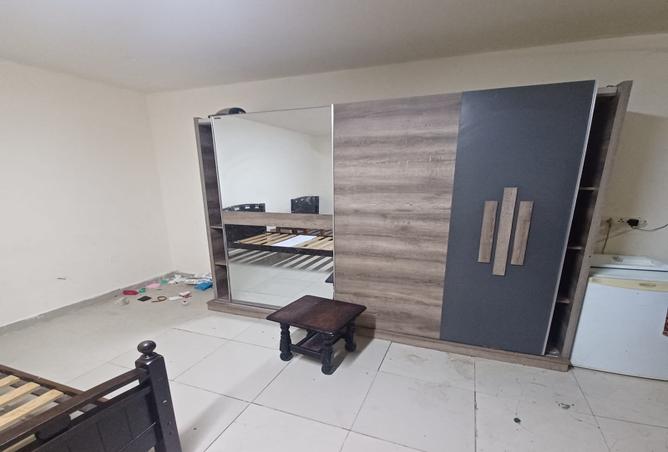 938254 - Property Main Image