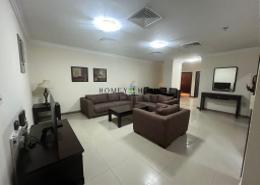 صورةغرفة المعيشة لـ: شقة - 3 غرف نوم - 3 حمامات للكراء في شارع المنتزه - المنتزه - الدوحة, صورة 1