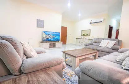 Apartment - 3 Bedrooms - 3 Bathrooms for rent in Al Sadd Road - Al Sadd - Doha