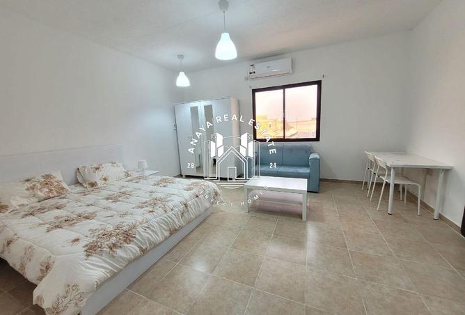 968662 - Property Image 2