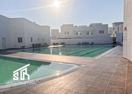 صورةحوض سباحة لـ: شقة - 2 غرف نوم - 2 حمامات للكراء في بوابة الخيساء - الخيصة - أم صلال محمد, صورة 1