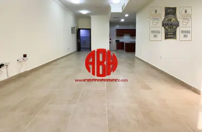 Apartment - 3 Bedrooms - 3 Bathrooms for rent in RASTEC 24 - Al Kinana Street - Al Sadd - Doha