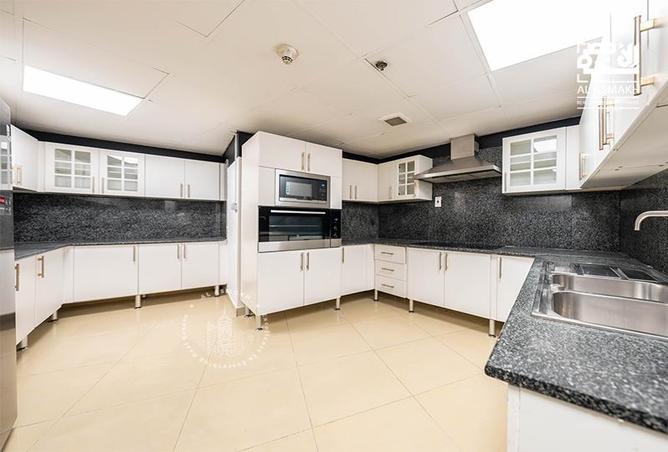 979240 - Property Image 3