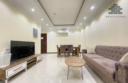 Apartment - 2 Bedrooms - 2 Bathrooms for rent in Al Mansoura - Al Mansoura - Doha