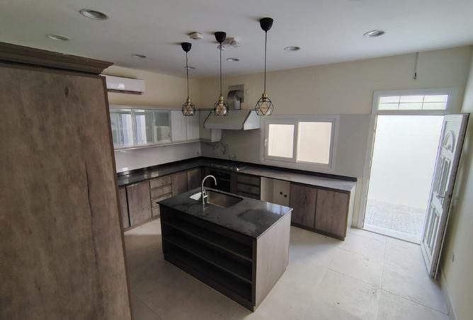 973871 - Property Image 2