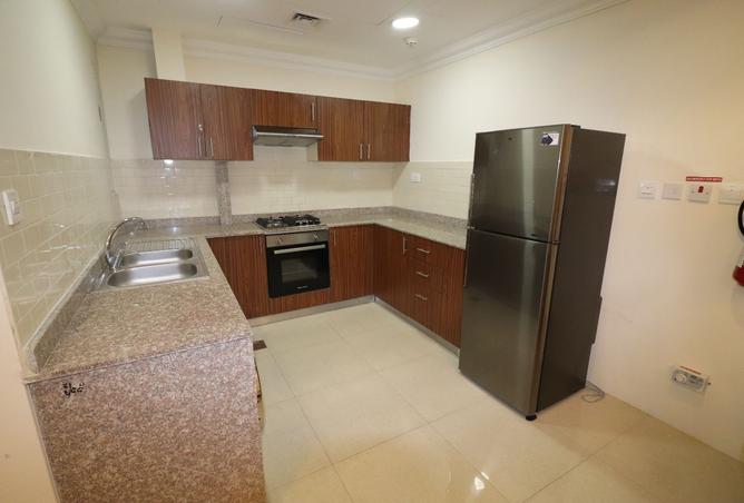 990201 - Property Image 3