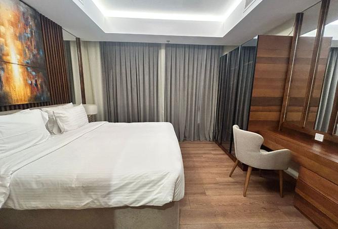 971402 - Property Image 2