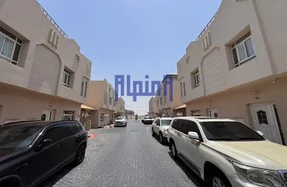 Villa - 5 Bedrooms - 5 Bathrooms for rent in Al Kheesa - Al Kheesa - Umm Salal Mohammed