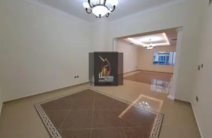 مجمع سكني - 3 غرف نوم - 3 حمامات للايجار في شارع المطار القديم - طريق المطار القديم - الدوحة مجمع سكني - 3 غرف نوم - 3 حمامات للايجار في شارع المطار القديم - طريق المطار القديم - الدوحة