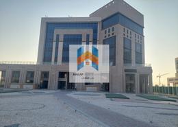 الوسيل مكاتب مفتوحة ودور كامل يمكن ترخيصه مكتب او مطعم