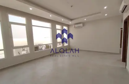 شقة - 2 غرف نوم - 2 حمامات للايجار في مجمع الخور - الخور