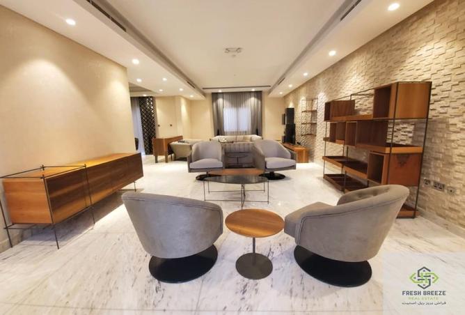 968490 - Property Image 2