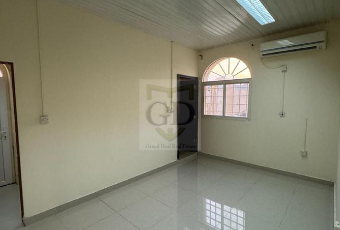 943125 - Property Main Image