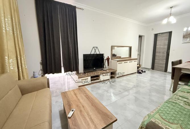 927753 - Property Image 3
