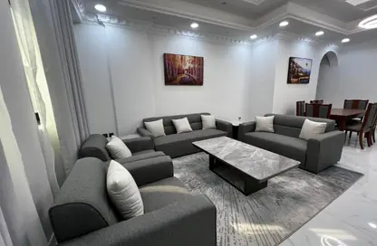 شقة - 2 غرف نوم - 3 حمامات للايجار في حدائق الدوحة - الوعب - الوعب - الدوحة