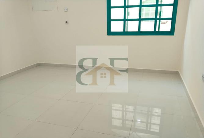 980307 - Property Image 3